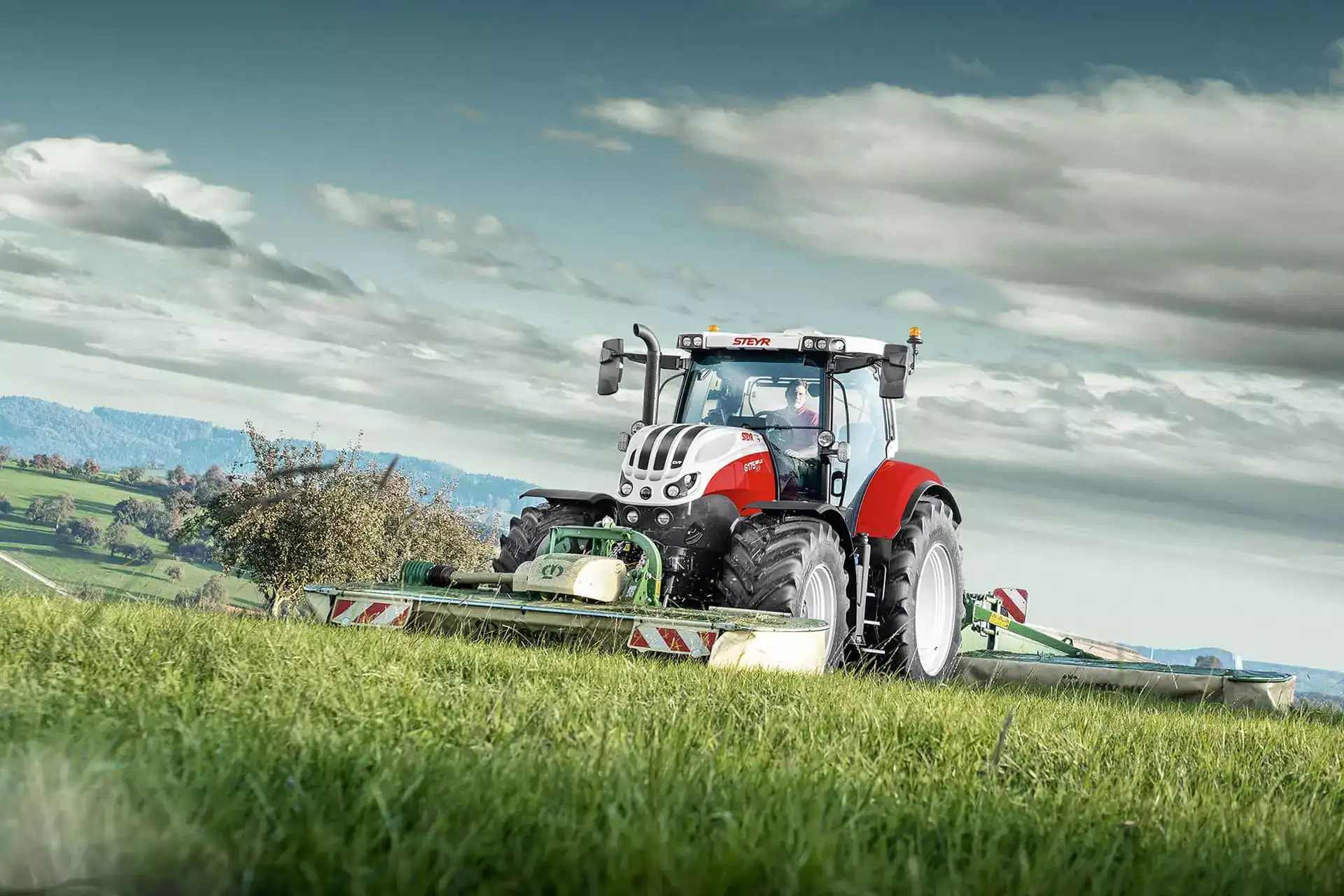 CNH diagnostic and service access